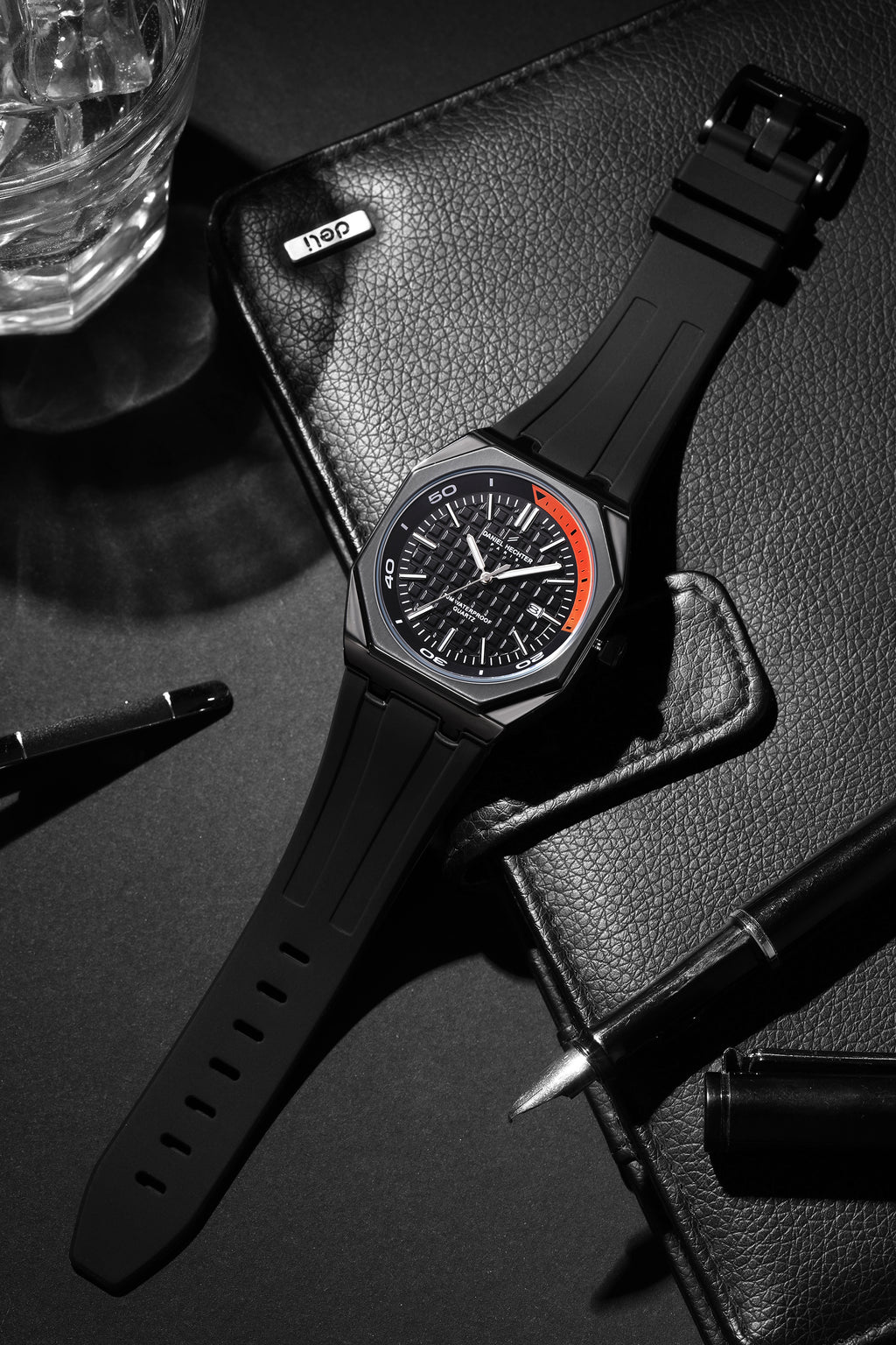 Daniel Hechter Paris Monceau Collection | DHM1008-01