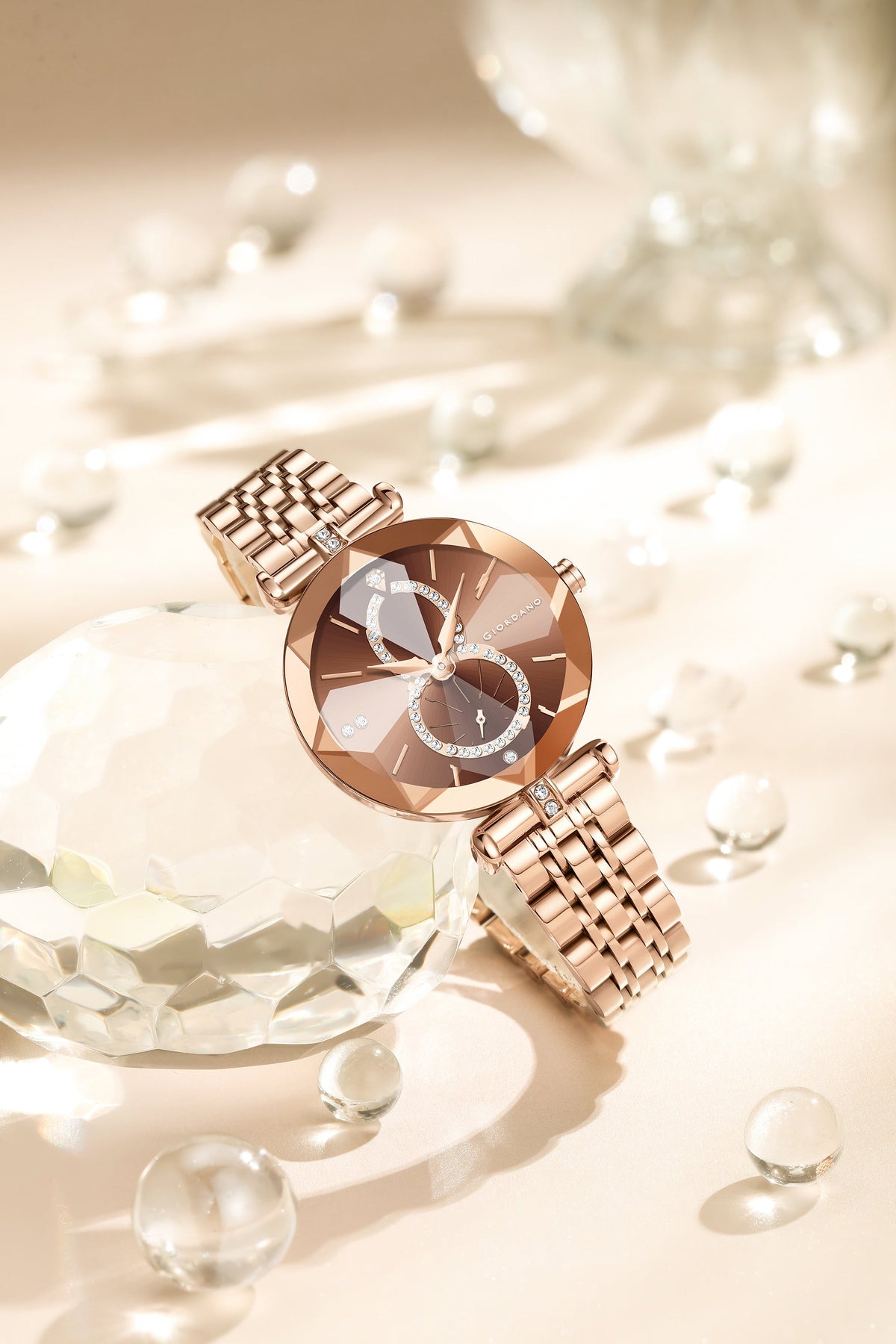 Giordano Luxury Watch for women Round Diamond cut glass Dial,  Elegant Stainless Steel Strap with Quartz Movement-GZ-60092-33